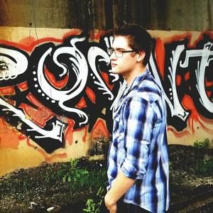 Meet your Posher, Ernesto